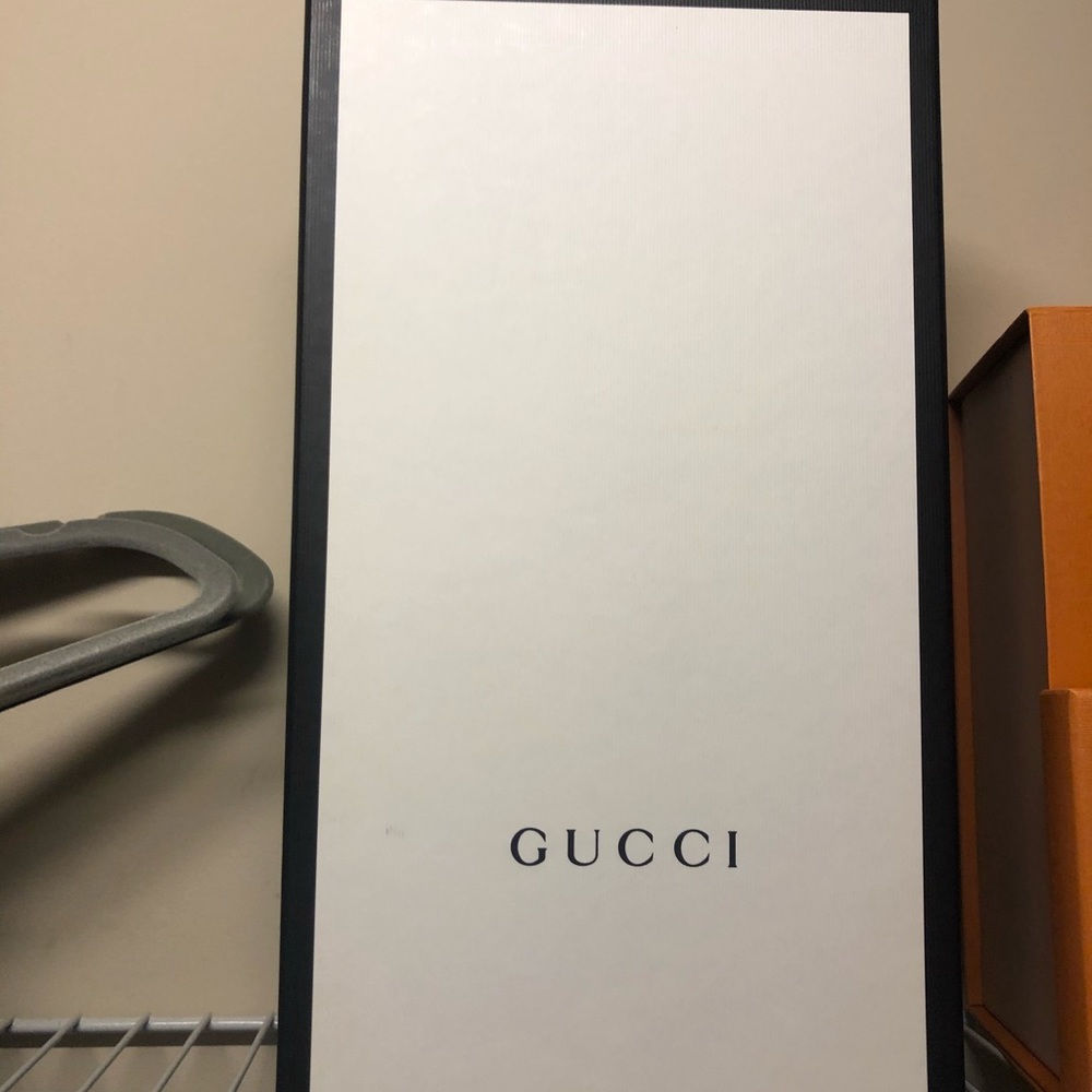 Designer shoe box